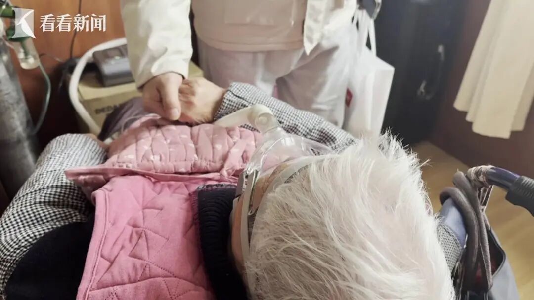 家属怒斥800元养老补贴被”分一半”?养老院喊冤!民政最新回应!-图片5