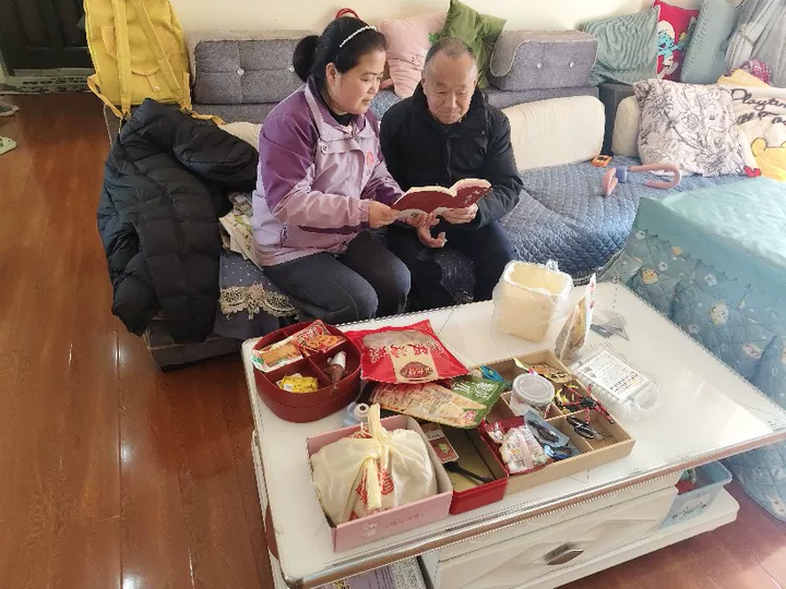 温情走访暖人心：大集街天鹅湖社区开展上门关爱走访活动-图片3
